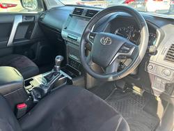 2023 Toyota Prado PRADO DSL WGN AT GXL 4277430 005