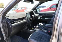 2020 Mitsubishi Outlander Black Edition