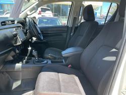 2020 Toyota Hilux SR