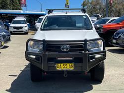 2020 Toyota Hilux SR