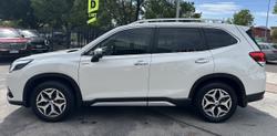 2022 Subaru Forester Hybrid L