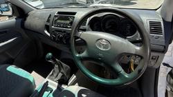 2006 Toyota Hilux SR
