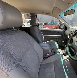 2006 Toyota Hilux SR