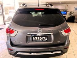 2016 Nissan Pathfinder Ti