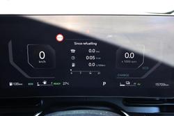 2024 Kia Carnival GT-Line HEV