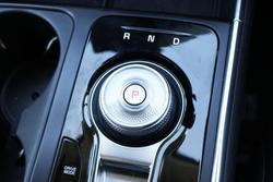 2024 Kia Carnival GT-Line HEV