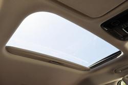 2024 Kia Carnival GT-Line HEV