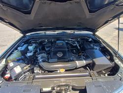 2009 Nissan Navara ST-X D40 4x2 Cosmic Black