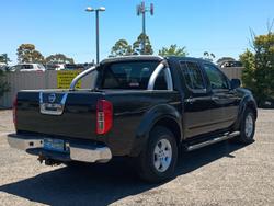 2009 Nissan Navara ST-X D40 4x2 Cosmic Black