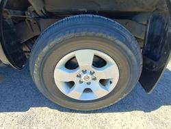 2009 Nissan Navara ST-X D40 4x2 Cosmic Black