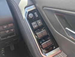 2023 Toyota Landcruiser VX