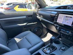 2025 Toyota Hilux Rogue 48V