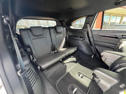 2025 Isuzu MU-X X-TERRAIN MY25 4X4 Dual Range Moonstone White