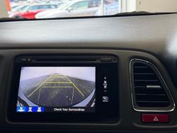 2017 Honda HR-V VTi-L