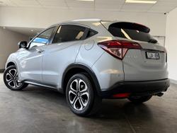 2017 Honda HR-V VTi-L