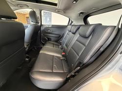 2017 Honda HR-V VTi-L