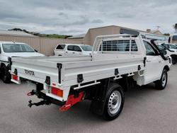 2022 Toyota Hilux SR