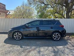 2016 Toyota Corolla ZR