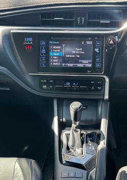 2016 Toyota Corolla ZR