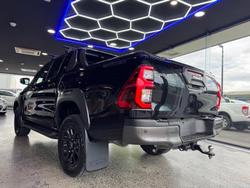 2022 Toyota Hilux Rogue