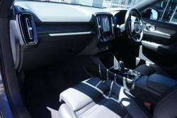 2021 Volvo XC40 T5 R-Design