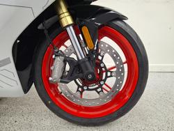 2025 CFMOTO 2025 Cf Moto 450CC 450 SR NEBULA WHITE