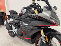 2025 CFMOTO 2025 Cf Moto 450CC 450 SR NEBULA BLACK