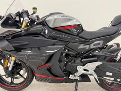 2025 CFMOTO 2025 Cf Moto 450CC 450 SR NEBULA BLACK