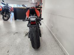 2025 Suzuki GSX-8R (GSX800FRQ) Orange