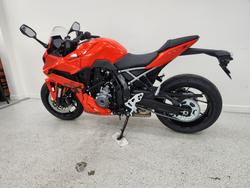 2025 Suzuki GSX-8R (GSX800FRQ) Orange