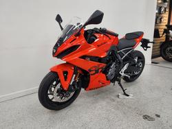 2025 Suzuki GSX-8R (GSX800FRQ) Orange