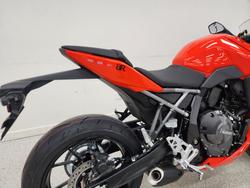 2025 Suzuki GSX-8R (GSX800FRQ) Orange