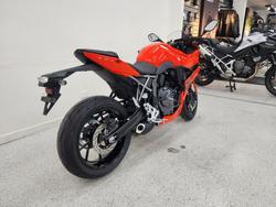 2025 Suzuki GSX-8R (GSX800FRQ) Orange