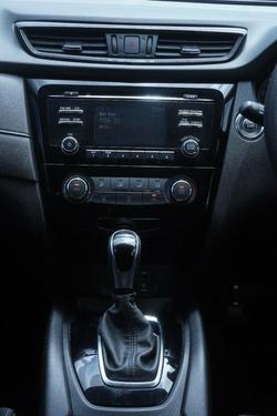 2020 Nissan X-TRAIL ST