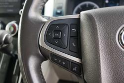 2022 Toyota Hiace Commuter GL