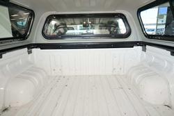 2023 Toyota Hilux SR