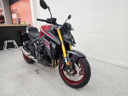 2025 Suzuki GSX-S1000 Red