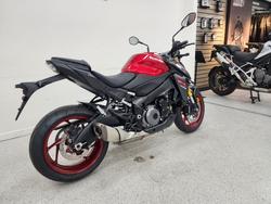 2025 Suzuki GSX-S1000 Red