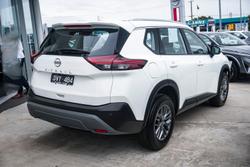 2025 Nissan X-TRAIL ST