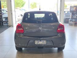 2020 Suzuki Swift GL Navigator