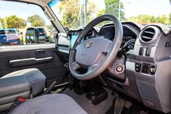 2012 Toyota Landcruiser GXL