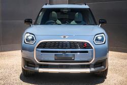 2025 MINI Countryman S Favoured