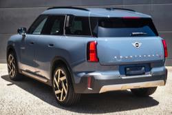 2025 MINI Countryman S Favoured