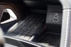 2024 Ford Everest Platinum