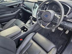 2022 Subaru Outback AWD Touring