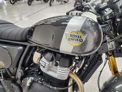 2025 Royal Enfield 2025 Royal Enfield 650CC INTERCEPTOR BEAR 650 Road Godlen Shadow