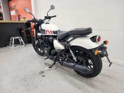 2025 Royal Enfield SHOTGUN 650