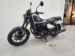 2025 Royal Enfield SHOTGUN 650