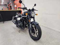 2025 Royal Enfield SHOTGUN 650