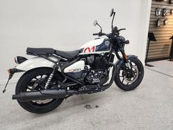 2025 Royal Enfield SHOTGUN 650